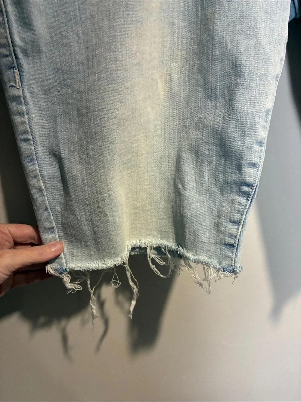 True Religion Ricky Relaxed Straight Raw Hem Denim Shorts Men’s 36 Light Wash